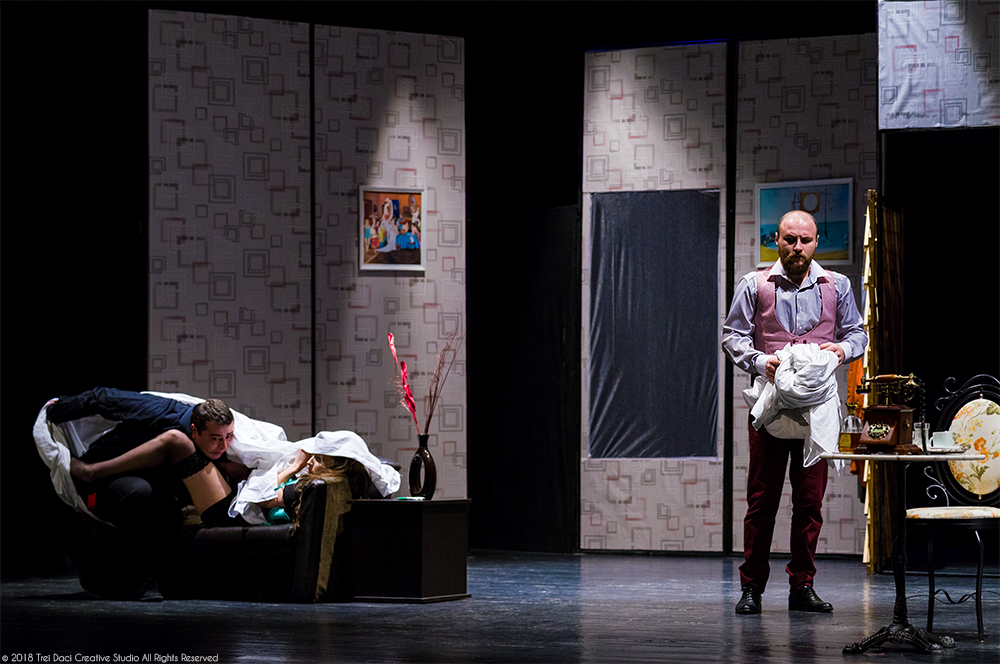 Etienne - "Poche!" dupa "Puricele in ureche" de Georges Feydeau - regia Valentin Potrivitu - Teatrul "Jean Bart" Tulcea